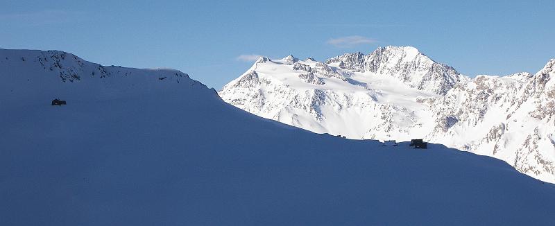 Photo 027 Depuis le col du tambour: le refuge de la Valette devant Gébroulaz.